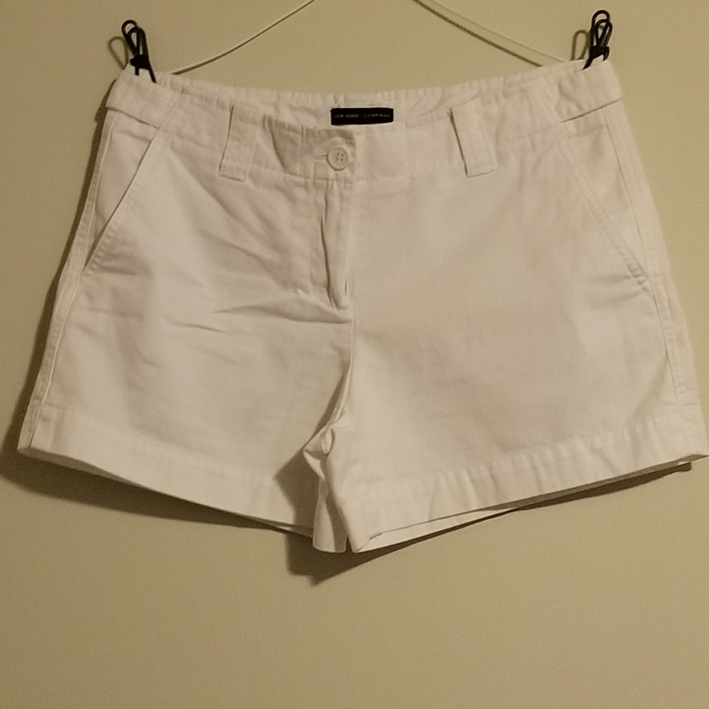 New York & Company white shorts